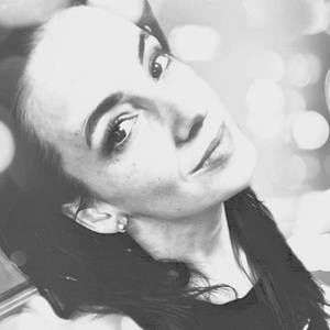 Meet your Posher, Monica